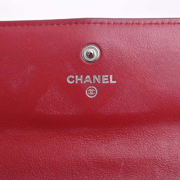 CHANEL Patent Brilliant Matelasse Coco Mark Bifold Long Wallet Red Ladies - Picture 5 of 8
